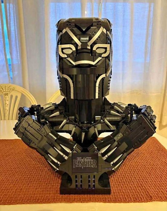 LEGO 76215 Marvel Studios Black Panther