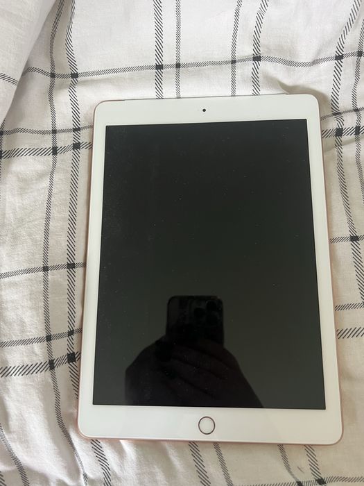 Ipad 6 9.7 LTE stan super