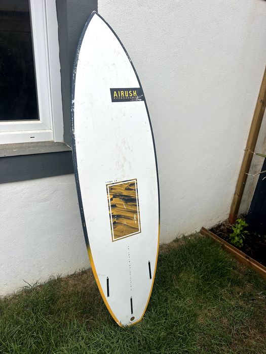 Prancha Airush Comp V5 Directional Kitesurf
