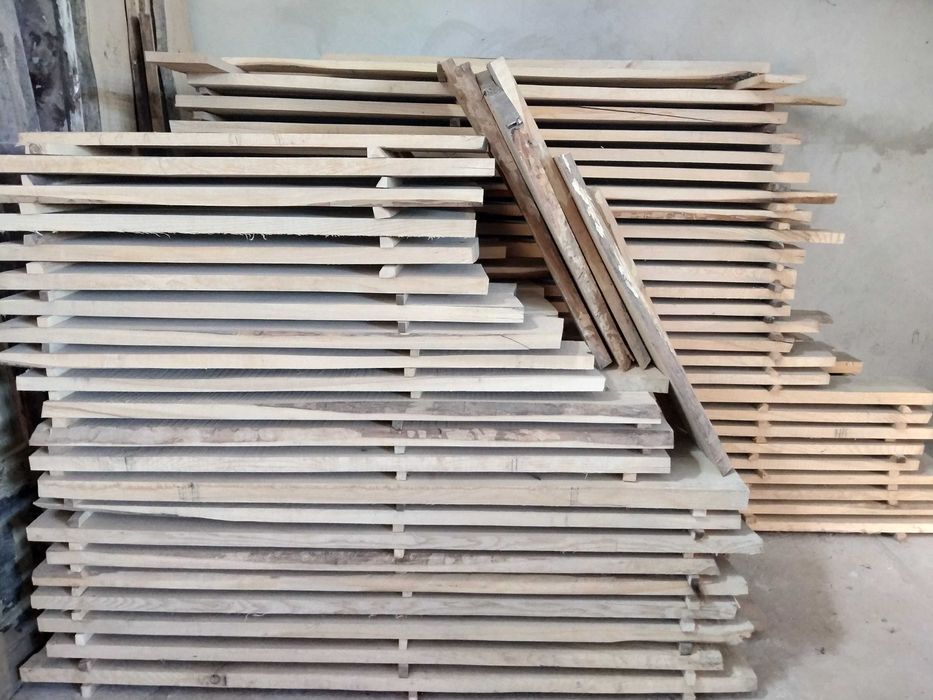 Deski brusy jesionowe