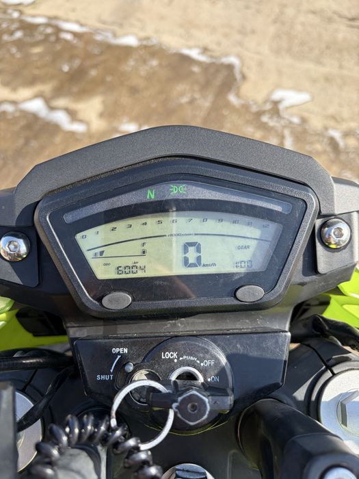 Продам Lifan SR220