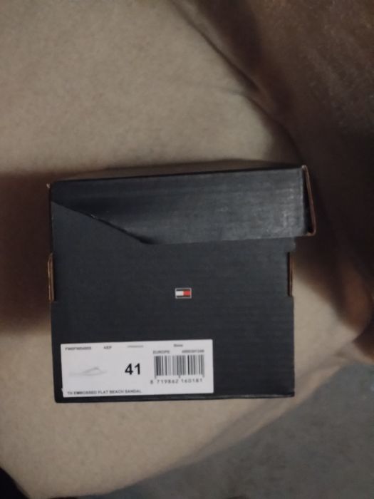 Tommy Hilfiger klapki