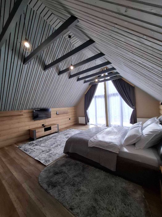 Продаю котеджне містечко в Яблуниці (Буковель). Працюючий бізнес.