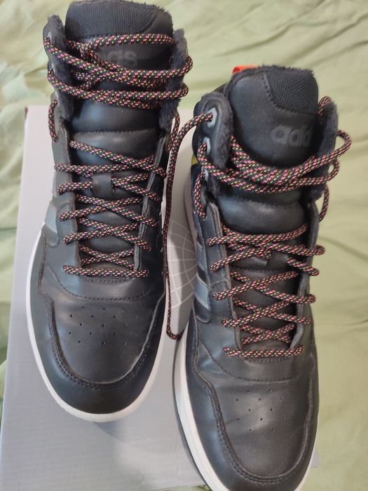 Чоловічі снікери adidas Hoops 3.0 Mid Wtr HR1440 43.5 (9UK)