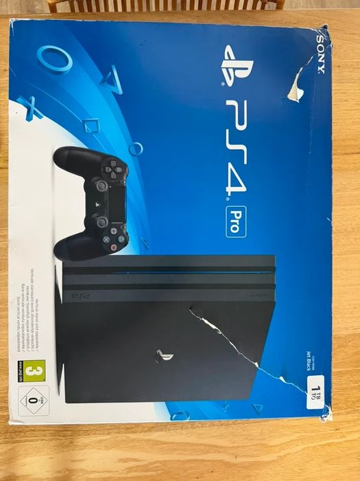 PlayStation 4 Pro 1TB com Comando e Caixa Original