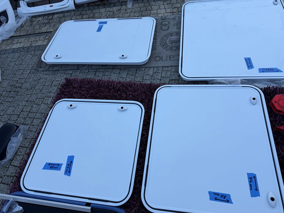 Kamper zderzak,lampa,nadkole,knaus