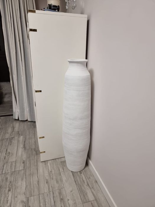 Vaso de barro decorativo