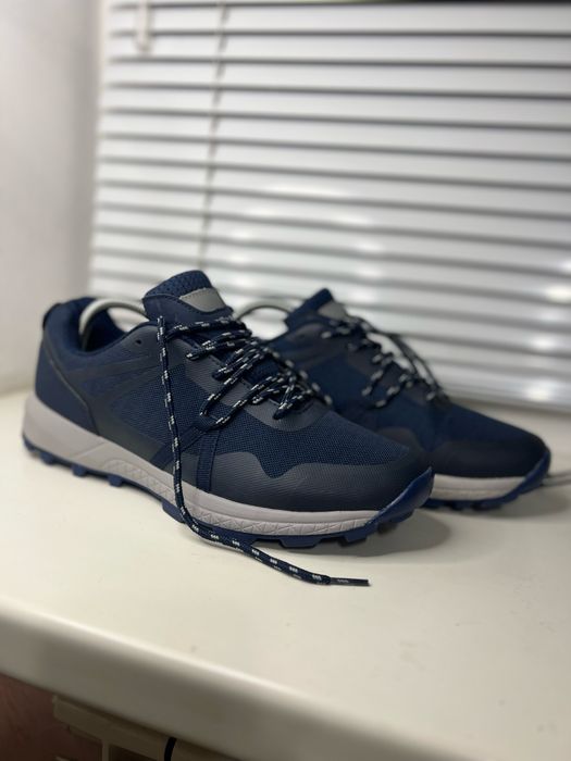 Кросівки чоловічі 42 р.