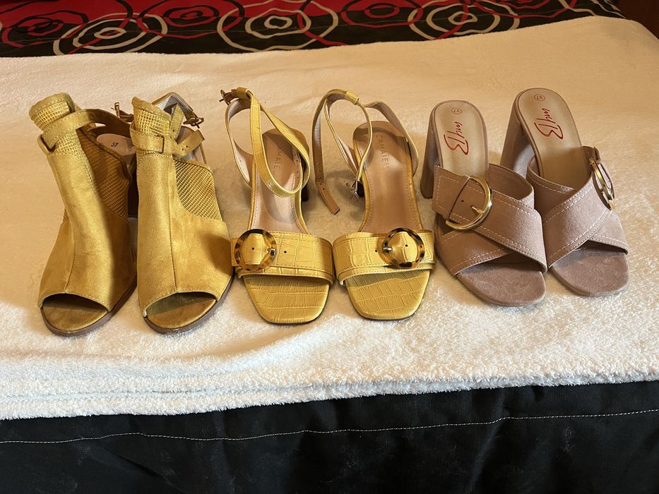 Três pares de calçado pra senhora n.37