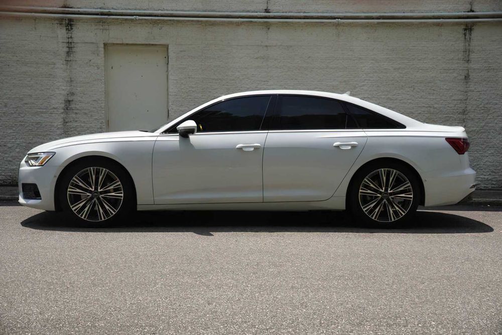 Audi A6 2.0      2023