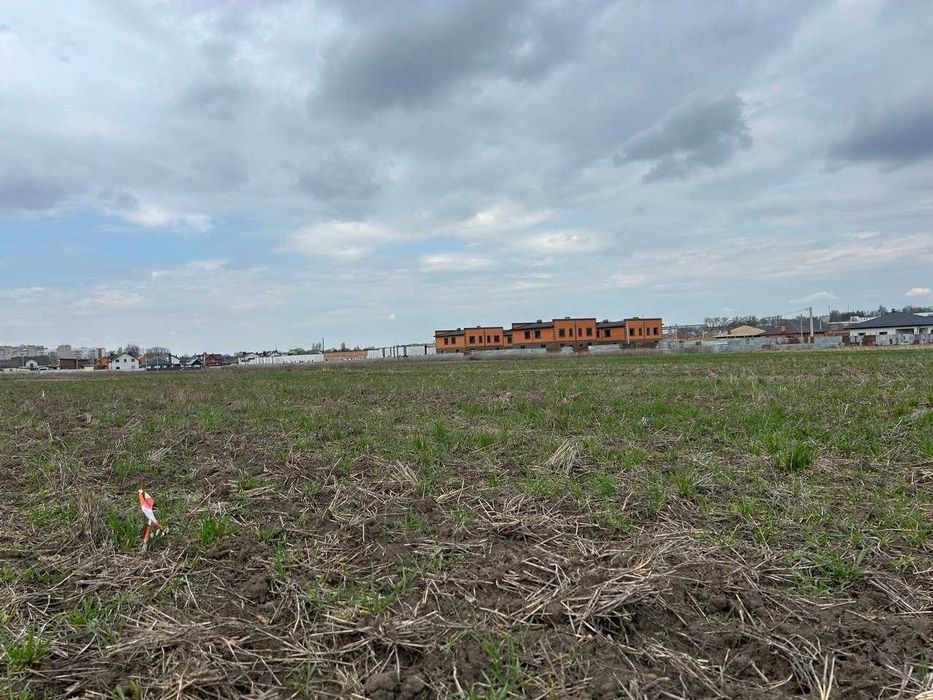 (7) Продаж ділянки під будівництво в Тяжилові (8813)