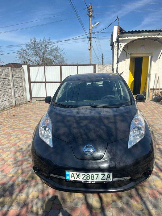 Nissan Leaf, оренда для роботи в таксі (2014) АКПП