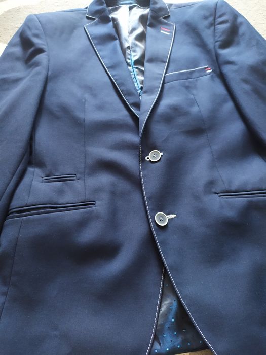 Garnitur męski granatowy