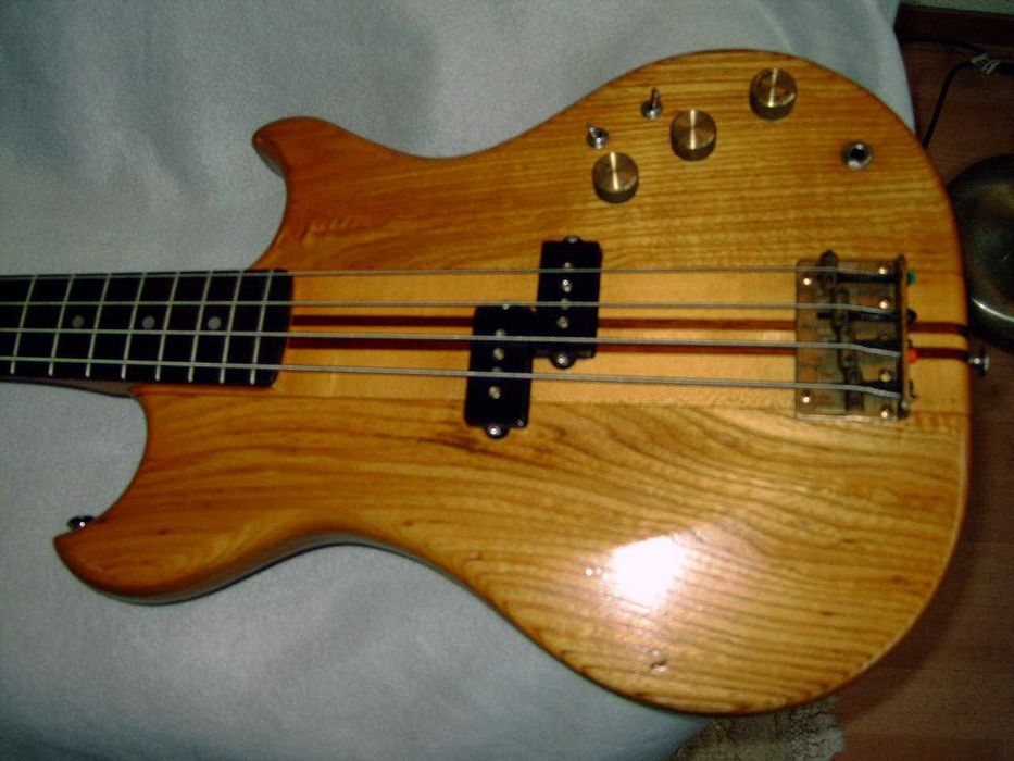 PROMOCJA NA ŚWIĘTA Gitara Basowa marki Westone Thunder I