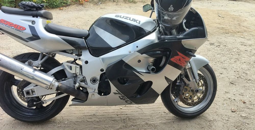 Suzuki GSXR srad 750 1997