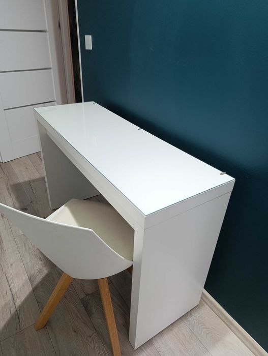 Toaletka biała IKEA