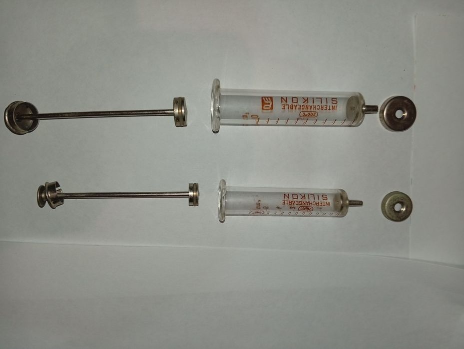 Скляні шприци INTERCHANGEABLE SILIKON 5 та 10 мл (термостійкі, 200°C)