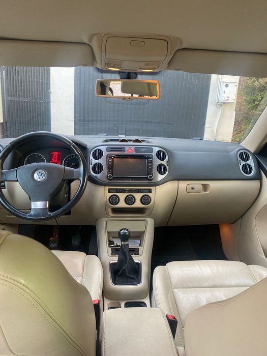 VW Tiguan 2.0 tdi 4x4 full opcja