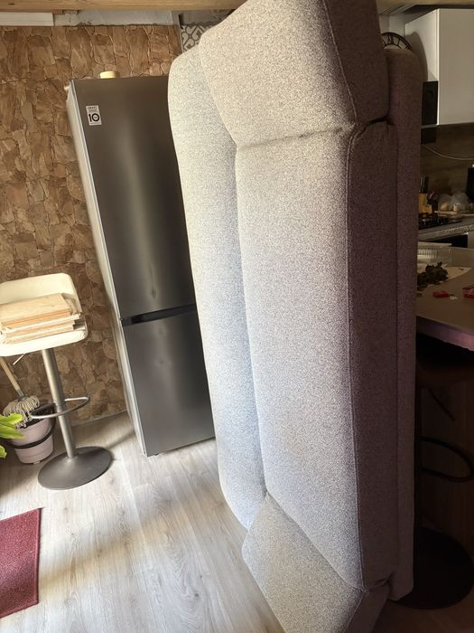 Sofa clic clac como novo faz de cama