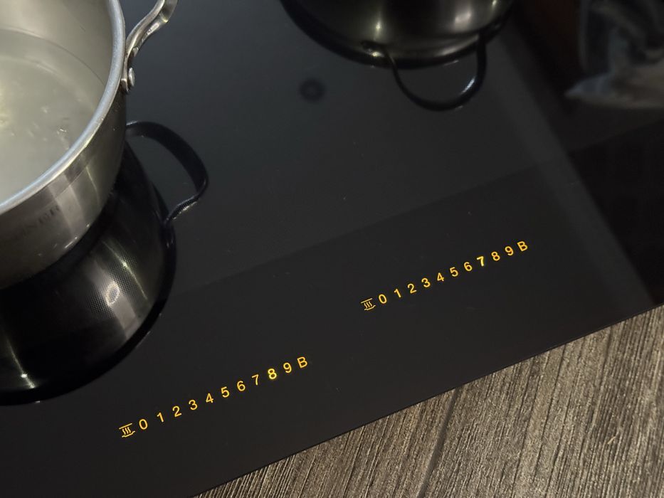 Індукційна поверхня від Miele km 7678, безрамкова, гарний стан