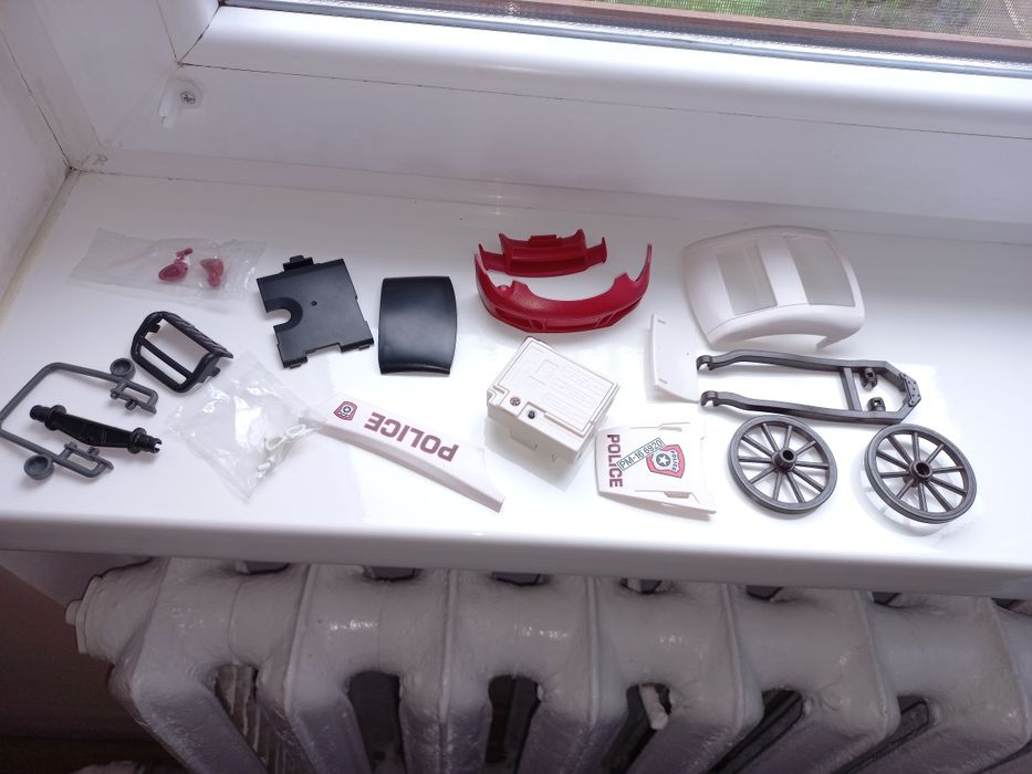 Playmobil запчастини, їда, посуда, корзинки, відерце