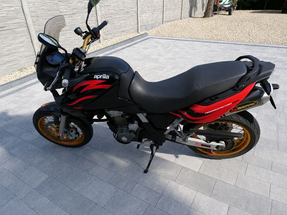 Aprilia Pegaso 650 Factory 2008 | 31 000 km | wtrysk 48 KM