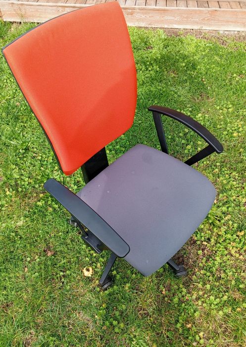 Fotel Biurowy Rim Obrotowy Krzesło