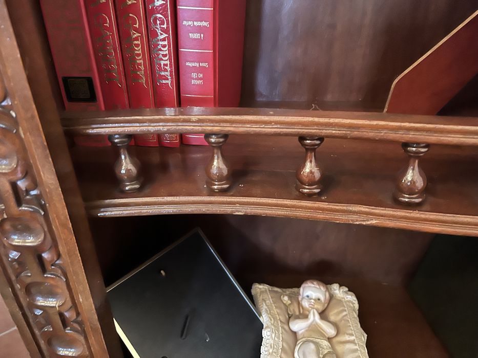 Estante de madeira maciça64738828182402124