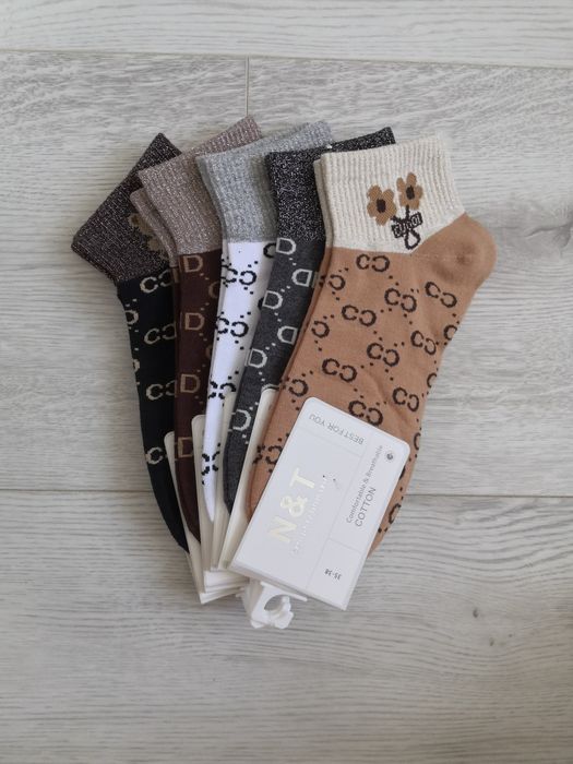 Zestaw komplet nowe skarpetki damskie 5 par.