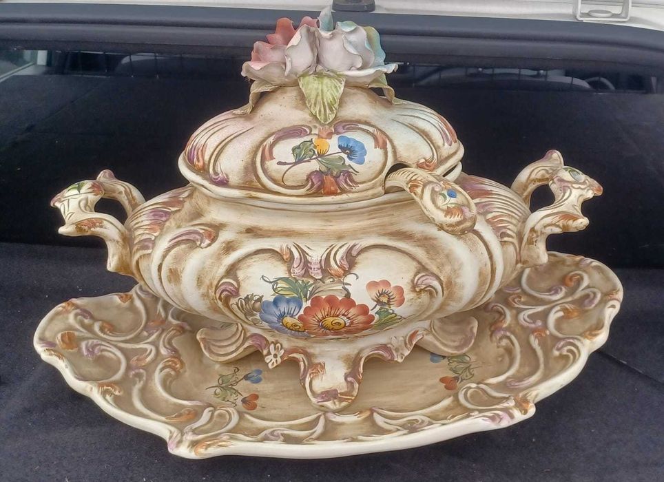 Terrina com taça e concha vintage