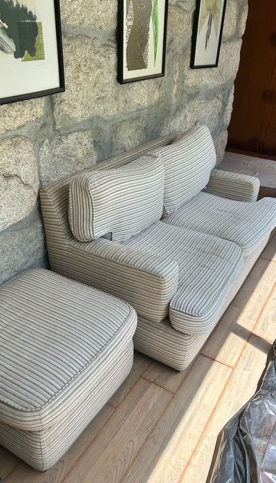 Sofá Conforto + Puffe a Combinar