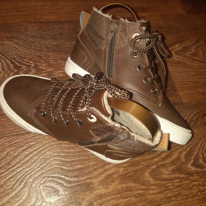 Ботинки Черевики Кросівки Kangaroos