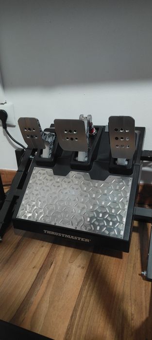 Thrustmaster T-LCM