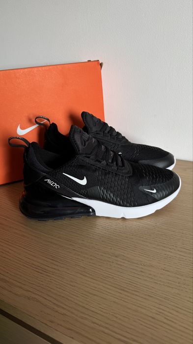 Nike Air Max 270 “Black / White” | rozmiar 43 EU