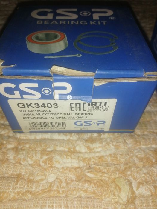Dois rolamentos Novos para Opel corsa B.