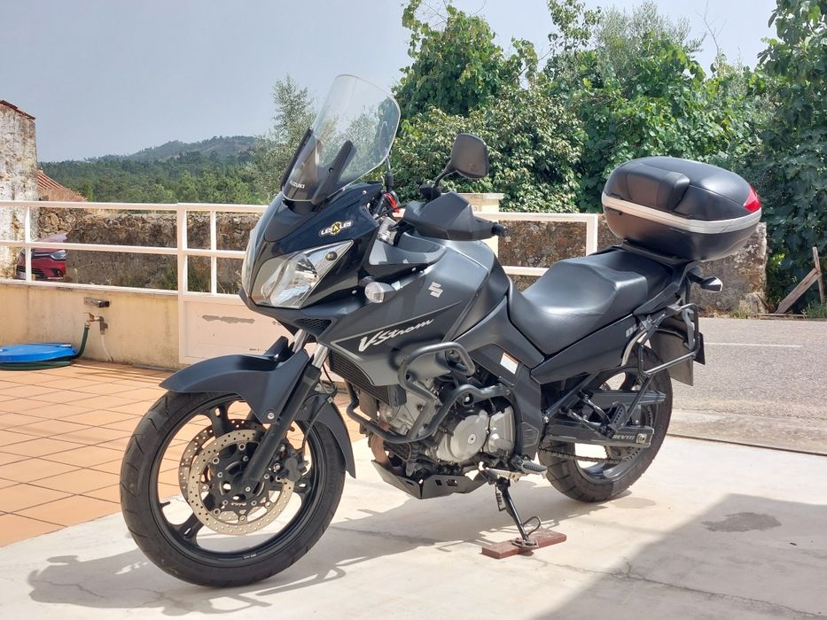Suzuki V-strom 650