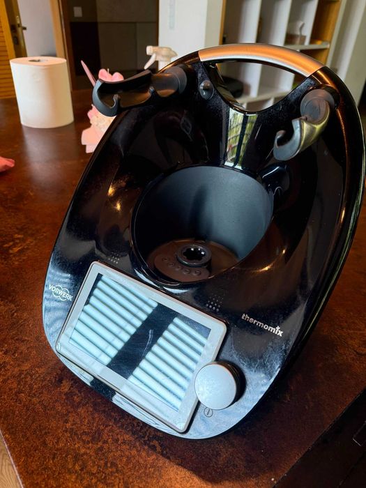 Sprzedam Thermomix TM6