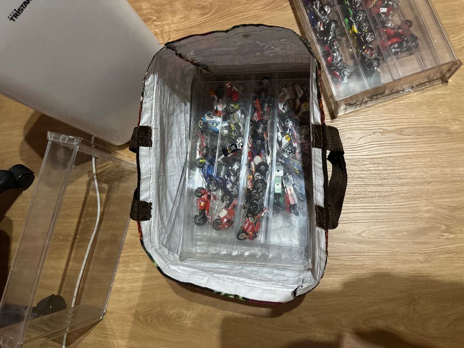 Coleção de motos (82 motos)