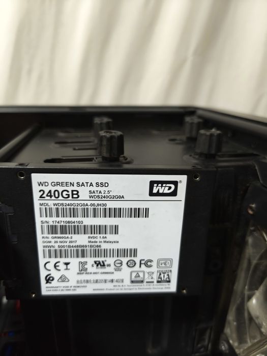 Computador preto nox