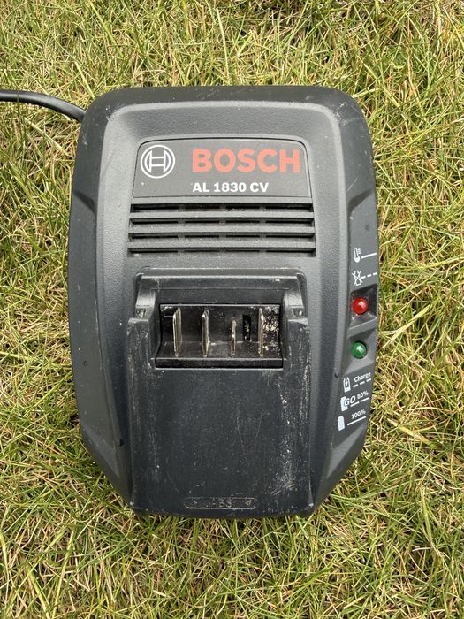 Ładowarka bosch al 1830 cv używana