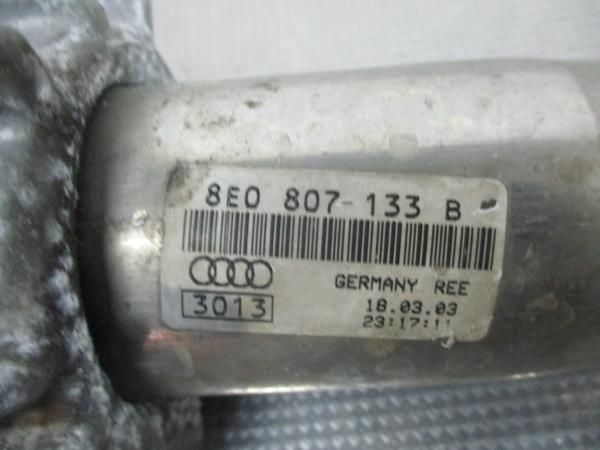 Pára-choques frente AUDI A4 (8E2, B6)