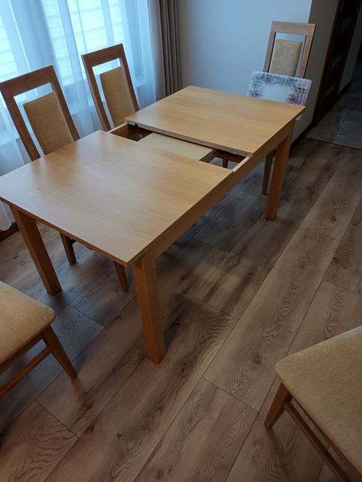 Stół do jadalni ,salonu rozkładany