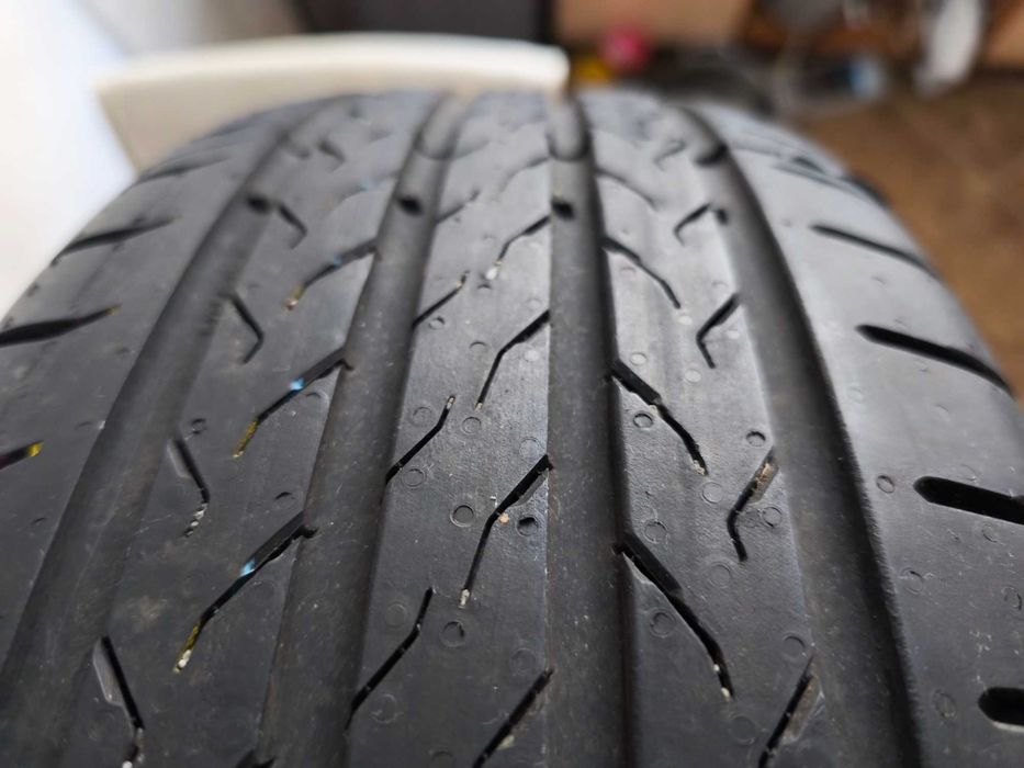 Opony Klasa Premium Continental EcoContact 6Q 215/60 R18 98H