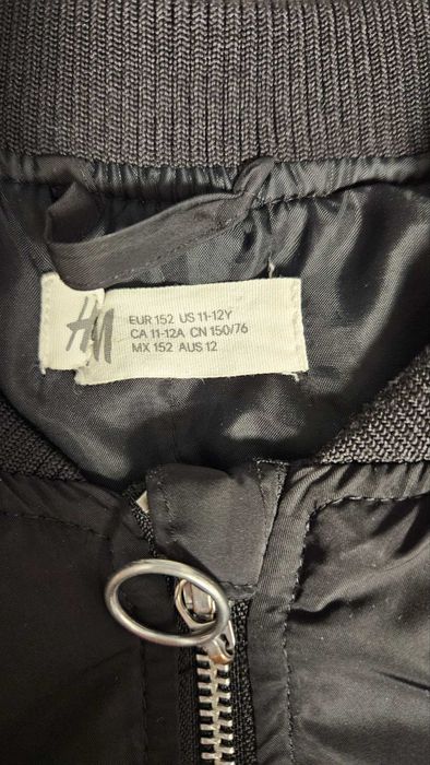 Продам бомбер H&M