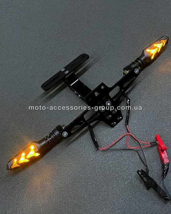 Рамка для номерного знаку на мотоцикл, кріплення рамка номеру