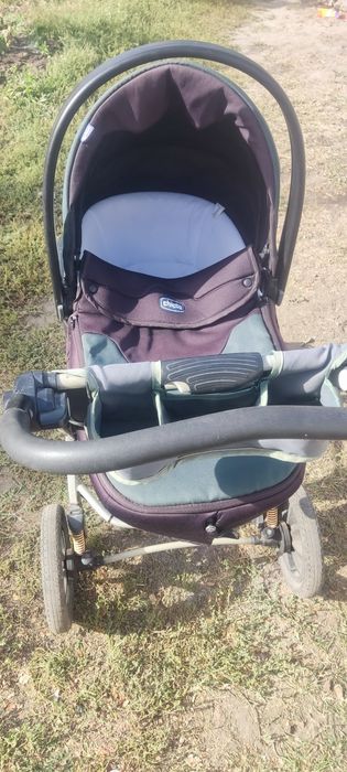 Продам дитячу коляску Chicco activ