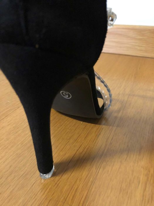 Sandálias pretas com brilhantes - 36 - NOVAS