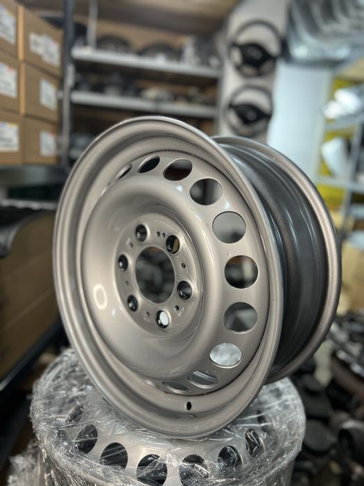 Резина 235/65/r16c.6/130/r16 на диски mercedes sprinter W907, W906
