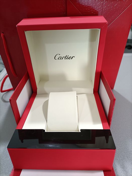 Caixa relógio de luxo Cartier