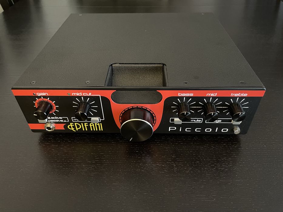 Amplificador Epifani Piccolo para baixo